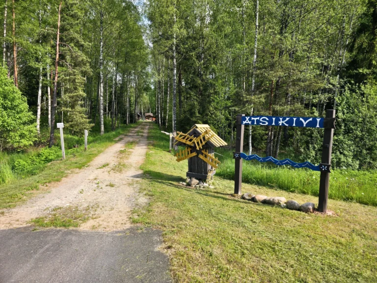 Home maanteelt sissekeeramine atsikivi puhketalusse